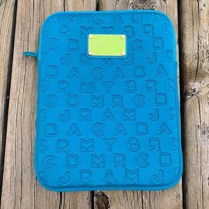 Marc Jacobs tablet sleeve